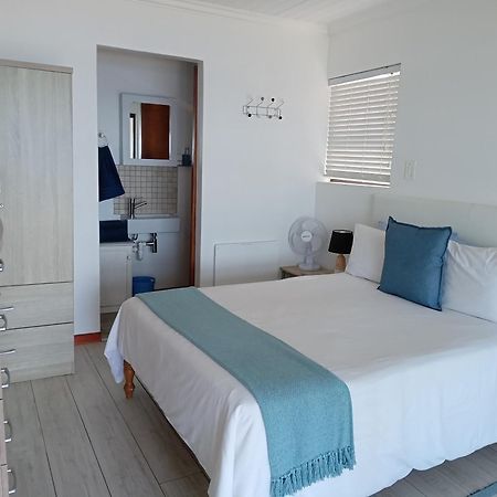 Captain Sunshine Guest House Groot-Jongensfontein Extérieur photo